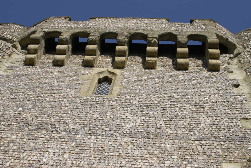 중세의 성에 적용된 천재적인 건축 방어술, 시보드 블로그