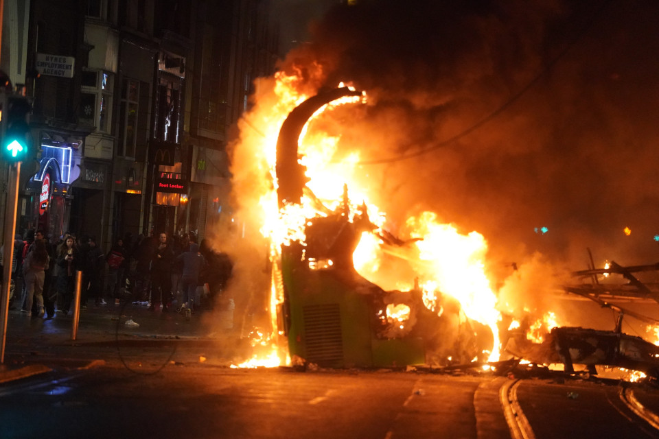 아일랜드 더블린에서 발생한 대규모 폭동 사건!, 시보드 블로그
